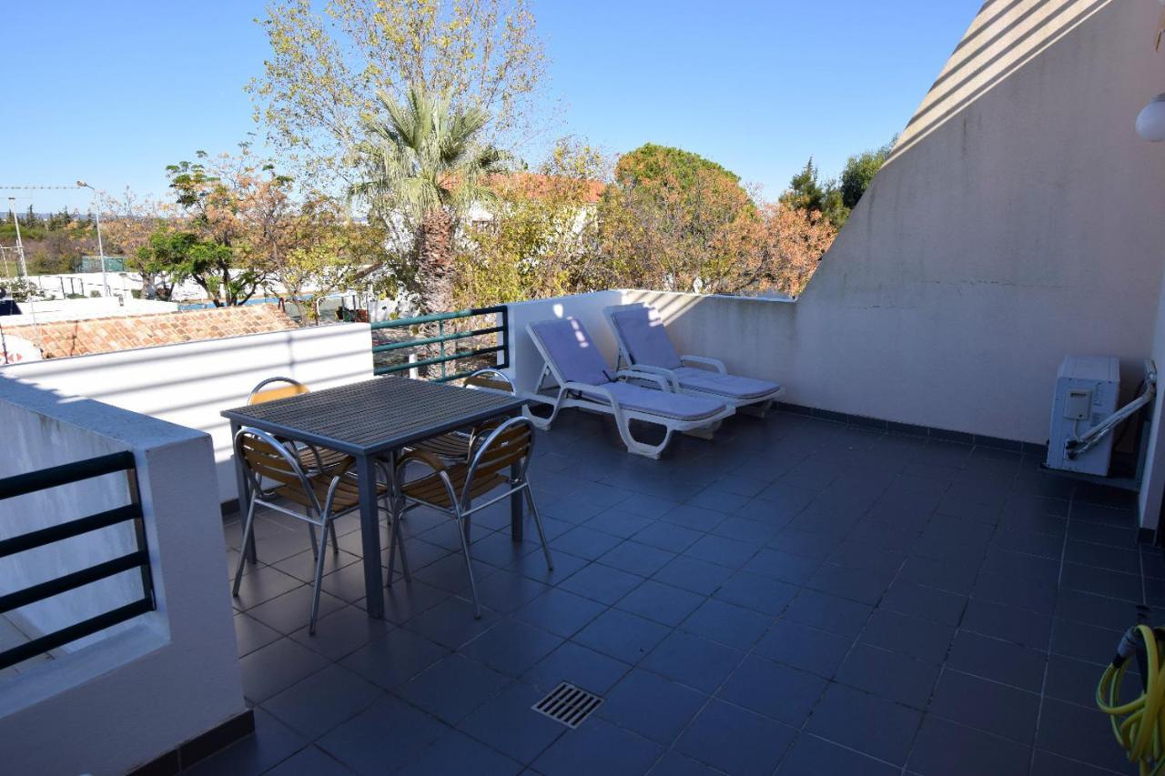 Piscina Apartment Santa Luzia  Exterior foto